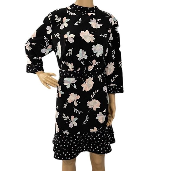 Limited  High Neckline Dress  - Picture 5 of 14